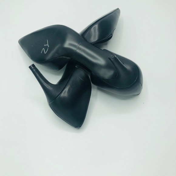 Nine West black shoes - Picture 4 of 8